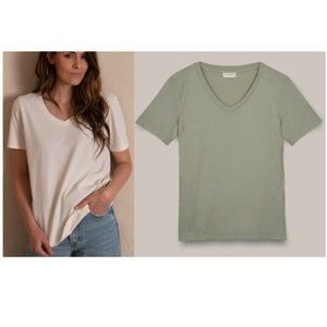 New Freedom Company vintage v-neck 100% cotton boxy oversized boyfriend t-shirt